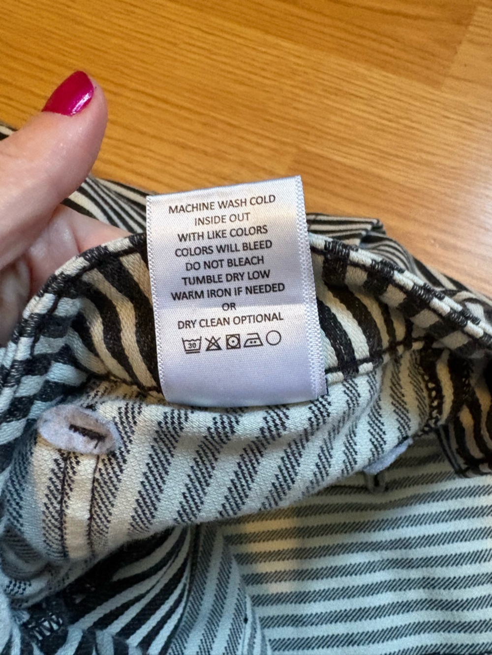 Mica Denim Size 31 Straight Leg Striped Breck Black Gray Jeans Super High Rise - Picture 12 of 16